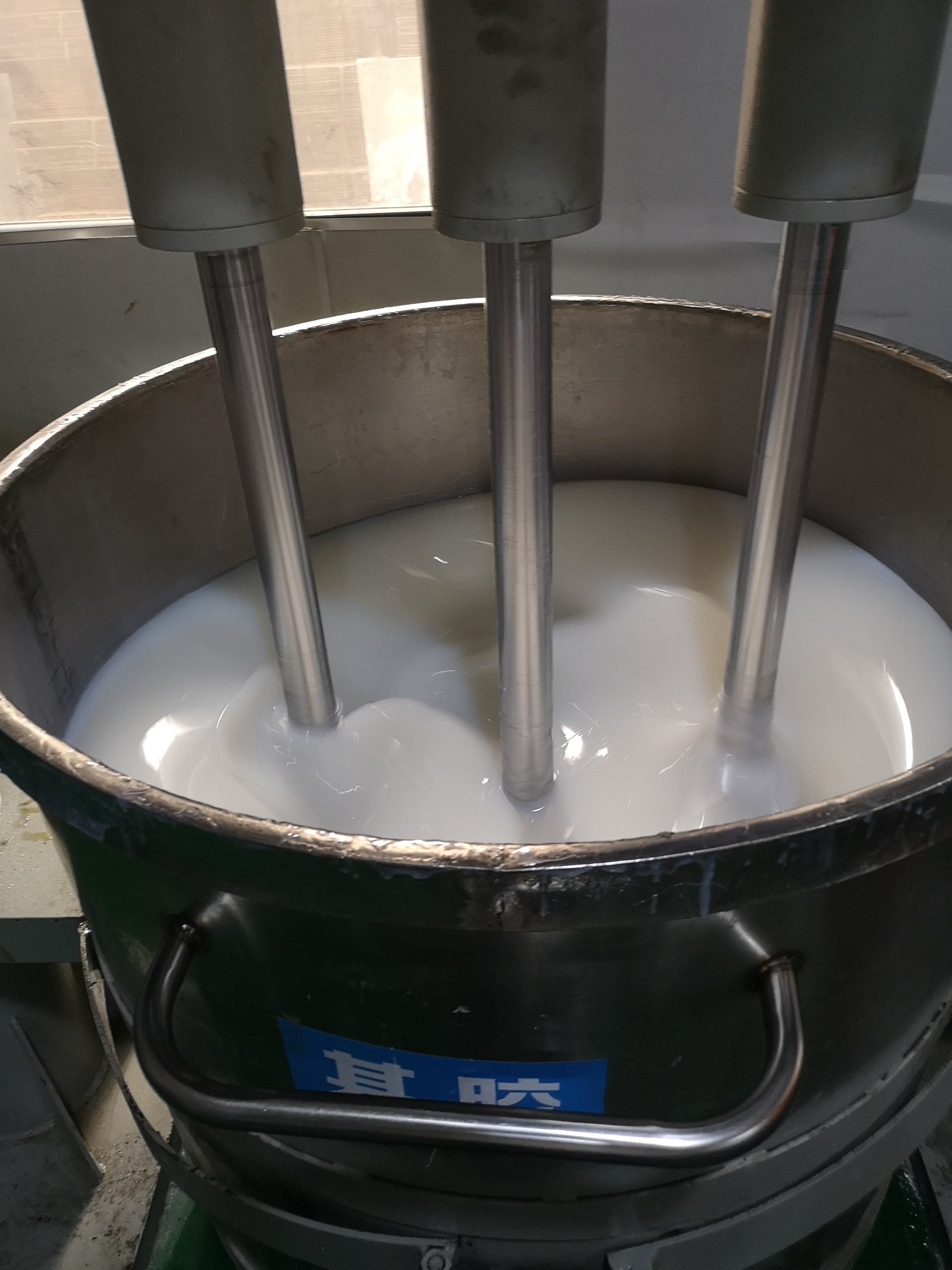 液體硅膠跟固化劑沒(méi)有攪拌均勻會(huì)有什么情況 ？