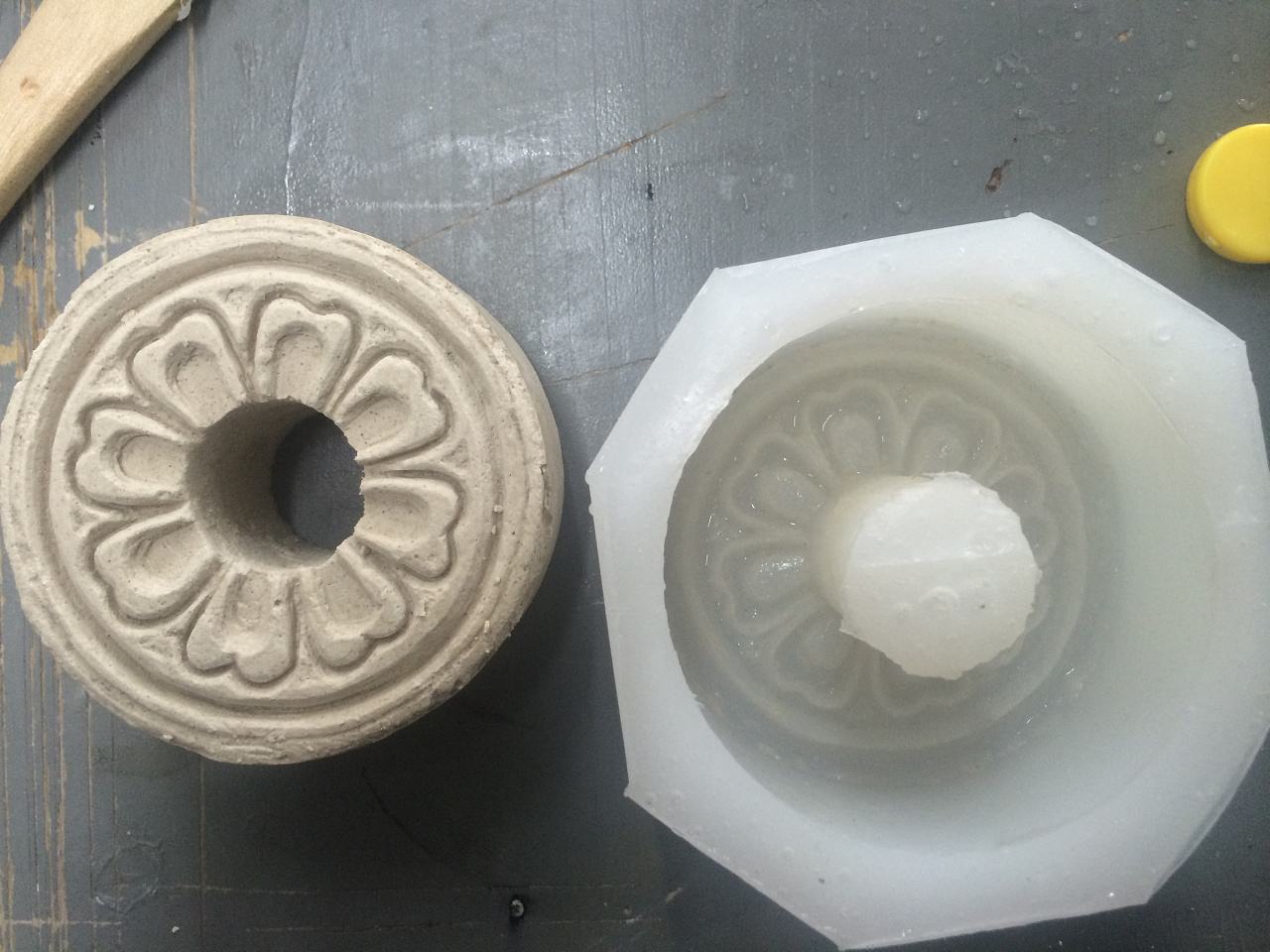 固化好的硅膠模具放置多久不能用了？