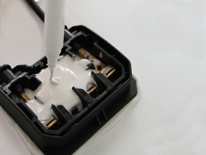 電子灌封膠種類多，選對(duì)才能事半功倍